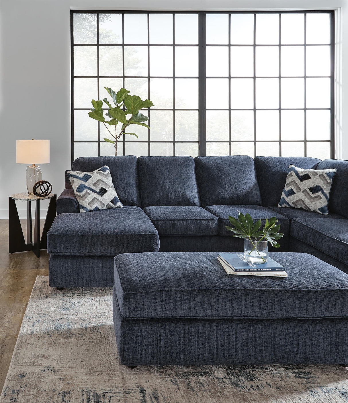 Albar Place 2-Piece Sectional and Ottoman - 95302U1