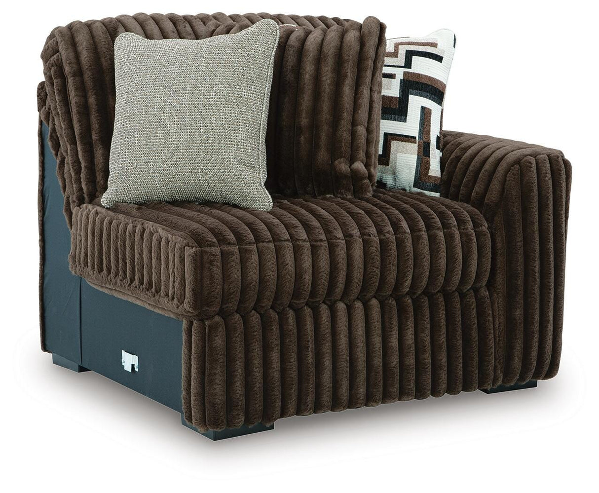 Midnight-Madness Right-Arm Facing Corner Chair - 9810465