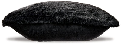 Gariland Pillow - A1000867P