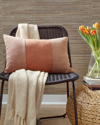 Dovinton Pillow (Set of 4) - A1000899