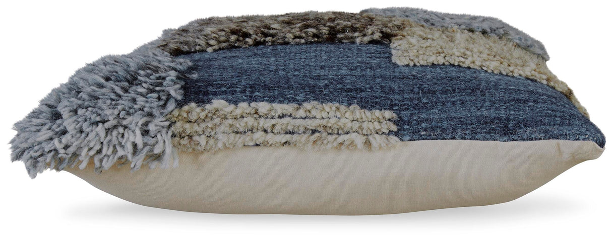Gibbend Pillow (Set of 4) - A1000926