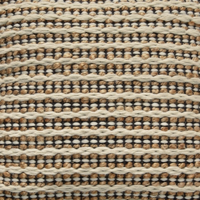 Nealington Pillow - A1000929P