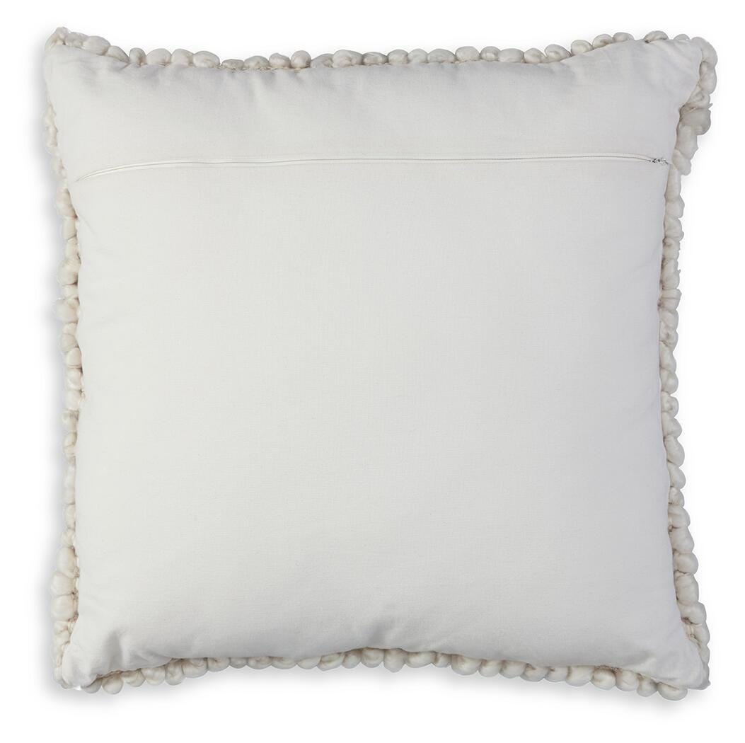 Aavie Pillow - A1000956P