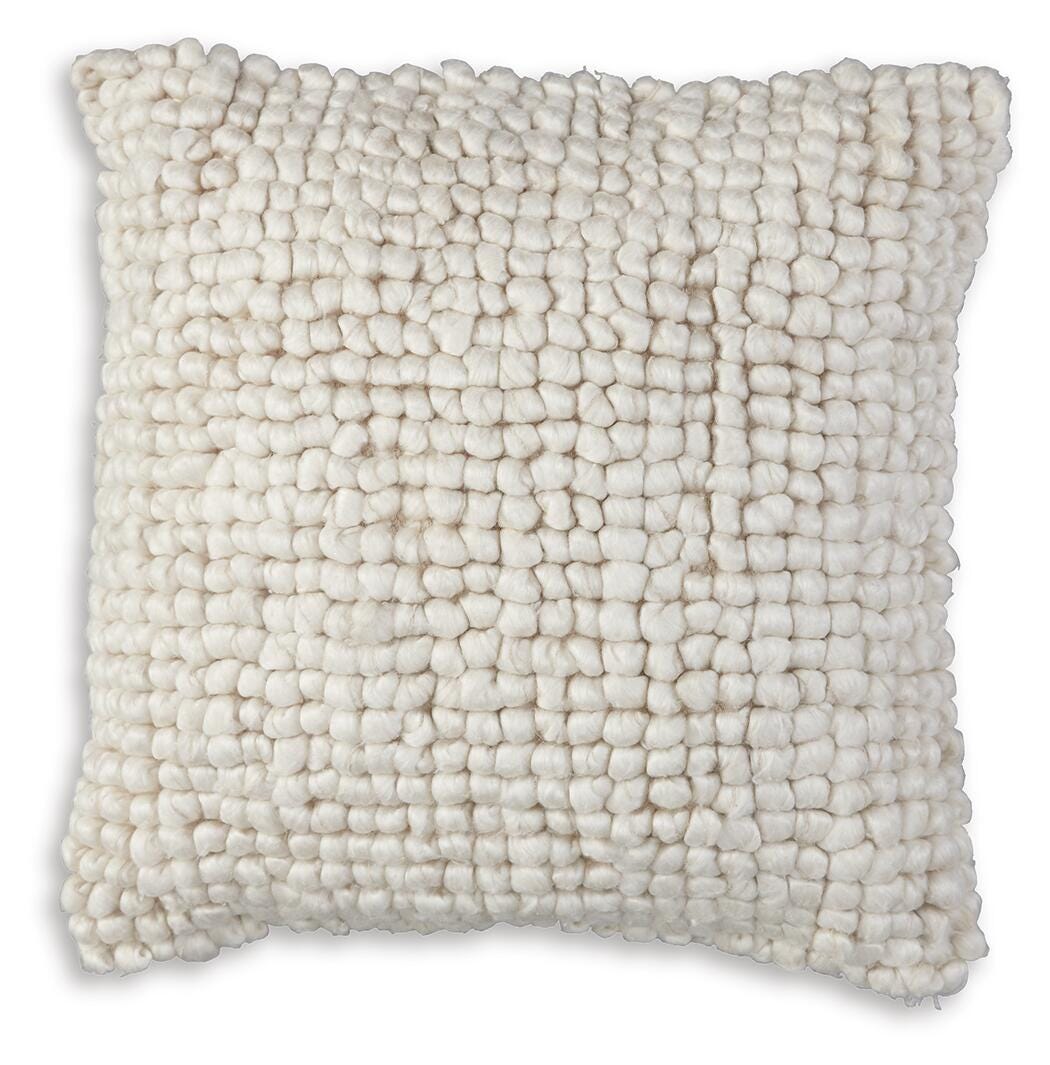 Aavie Pillow (Set of 4) - A1000956