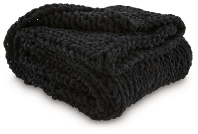 Chaddon Throw (Set of 3) - A1001061