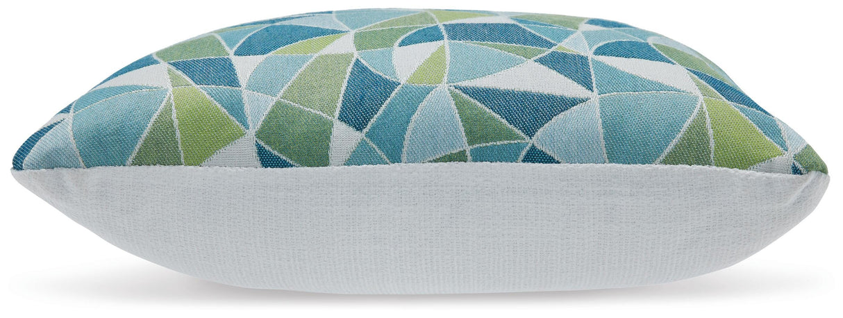 Seanow Next-Gen Nuvella Pillow (Set of 4) - A1900005