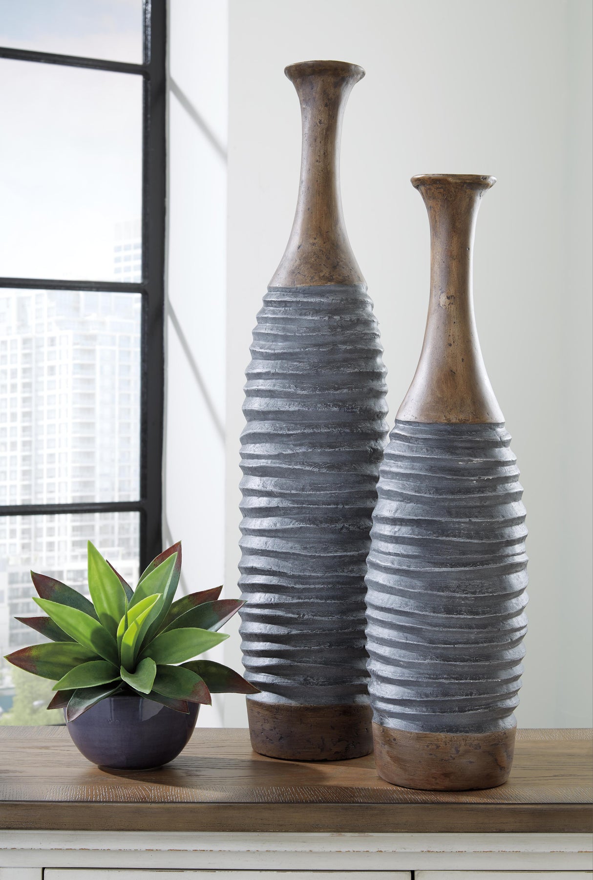 Blayze Vase (Set of 2) - A2000388