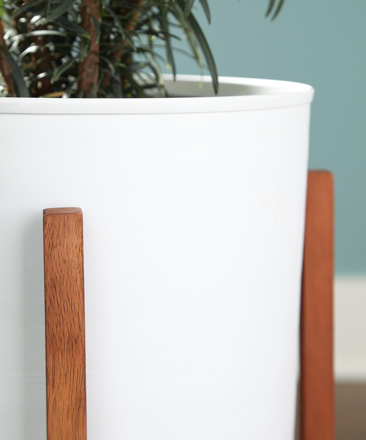Dorcey Planter (Set of 2) - A2000427