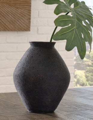 Hannela Vase - A2000511