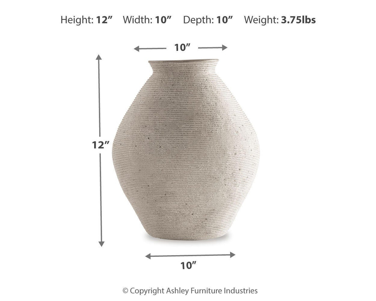 Hannela Vase - A2000513