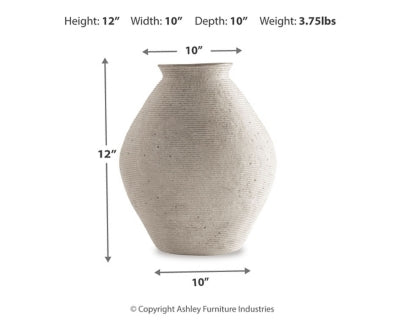 Hannela Vase - A2000513