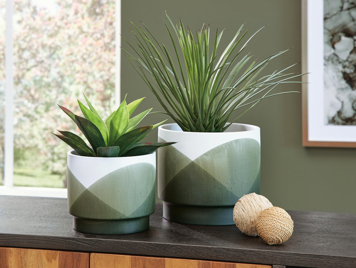 Ardenridge Planter (Set of 2) - A2000579
