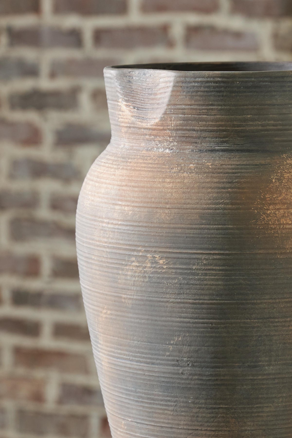Brickmen Vase - A2000659