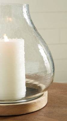 Adalisen Candle Holder - A2000679