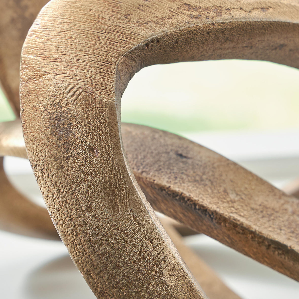 Dunnruck Sculpture - A2000686