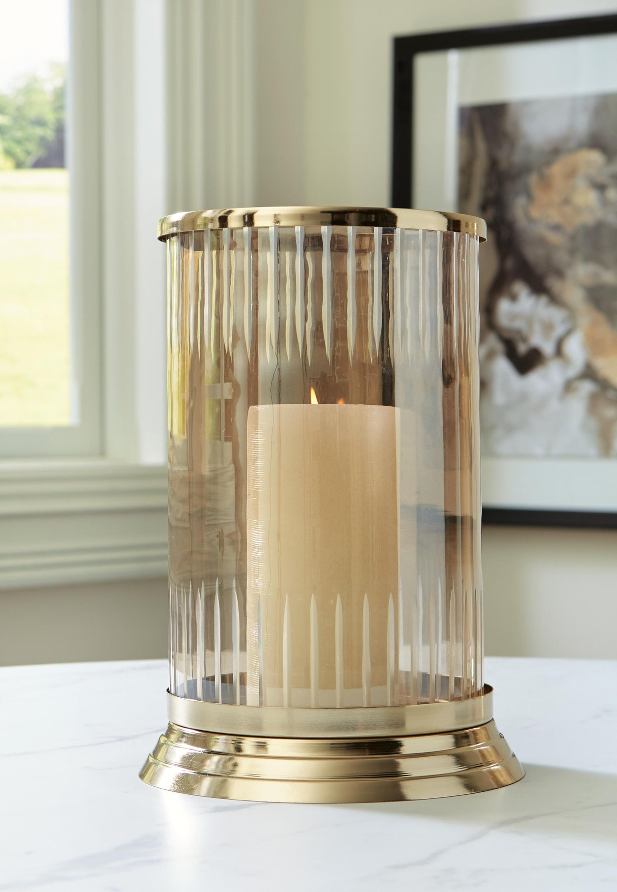 Aavinson Candle Holder - A2000687