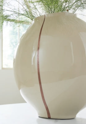 Sheabourne Vase - A2000702