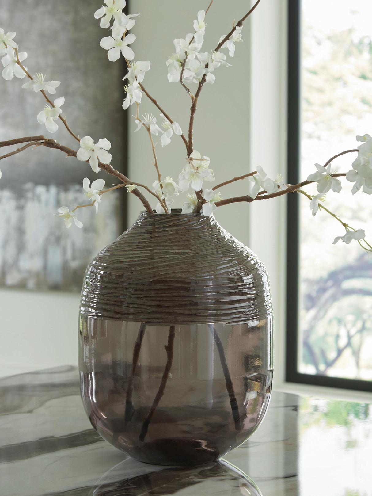 Harpwick Vase - A2000727