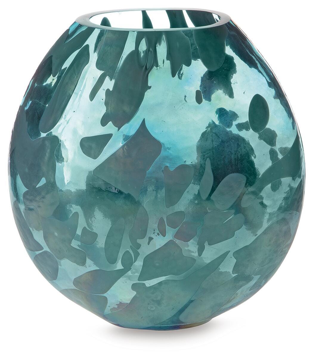 Cartshaw Vase - A2000739