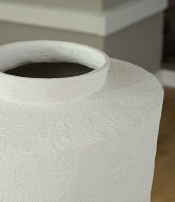 Flurinworth Vase - A2000769