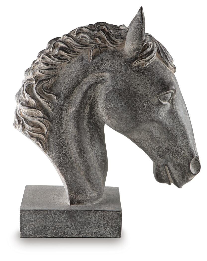 Carnlow Sculpture - A2000772