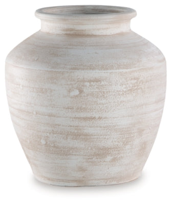 Meadie Vase - A2000788