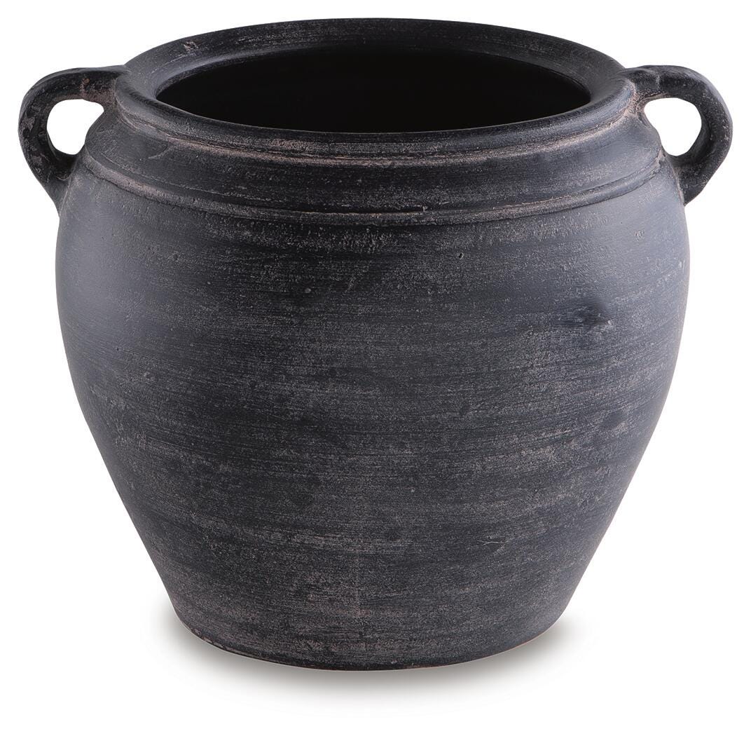 Meadie Vase - A2000790