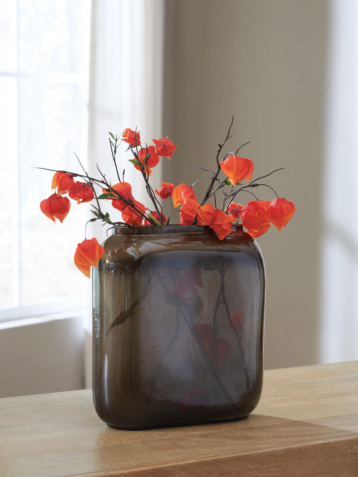 Sumner Vase - A2000811