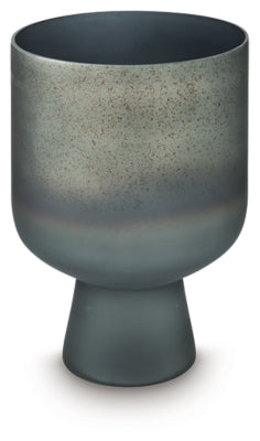 Pennmore Vase - A2000814