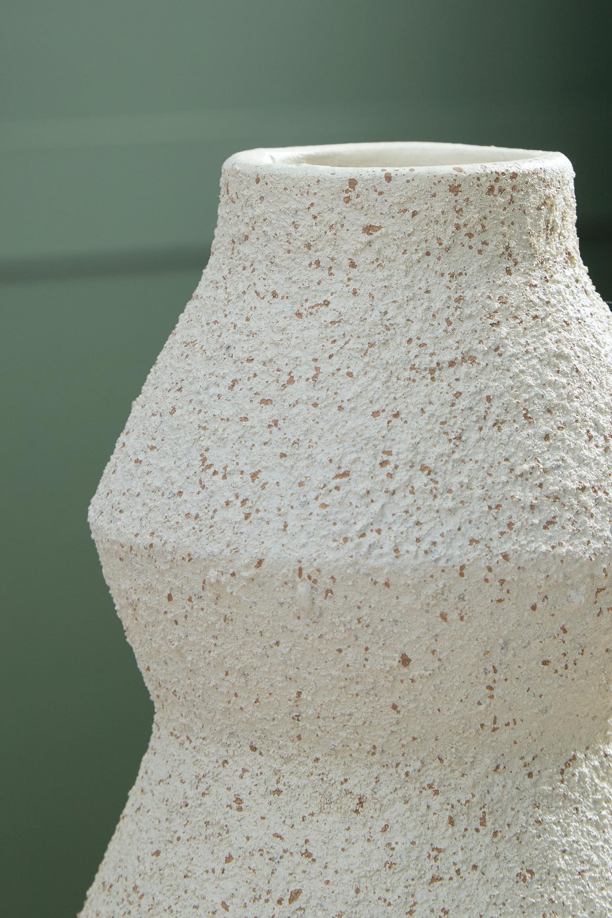 Dawthorne Vase - A2000850