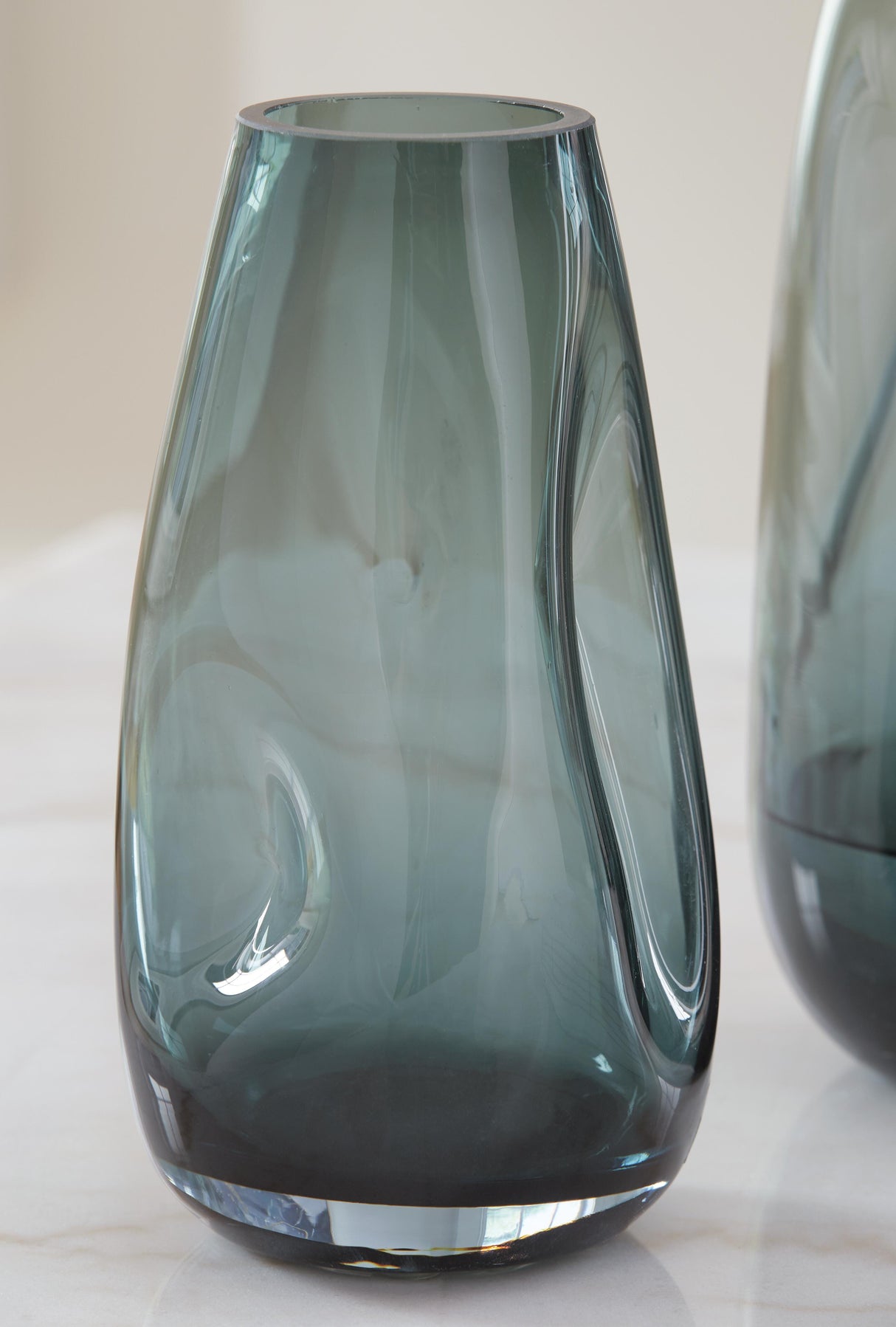 Beamund Vase (Set of 2) - A2900010