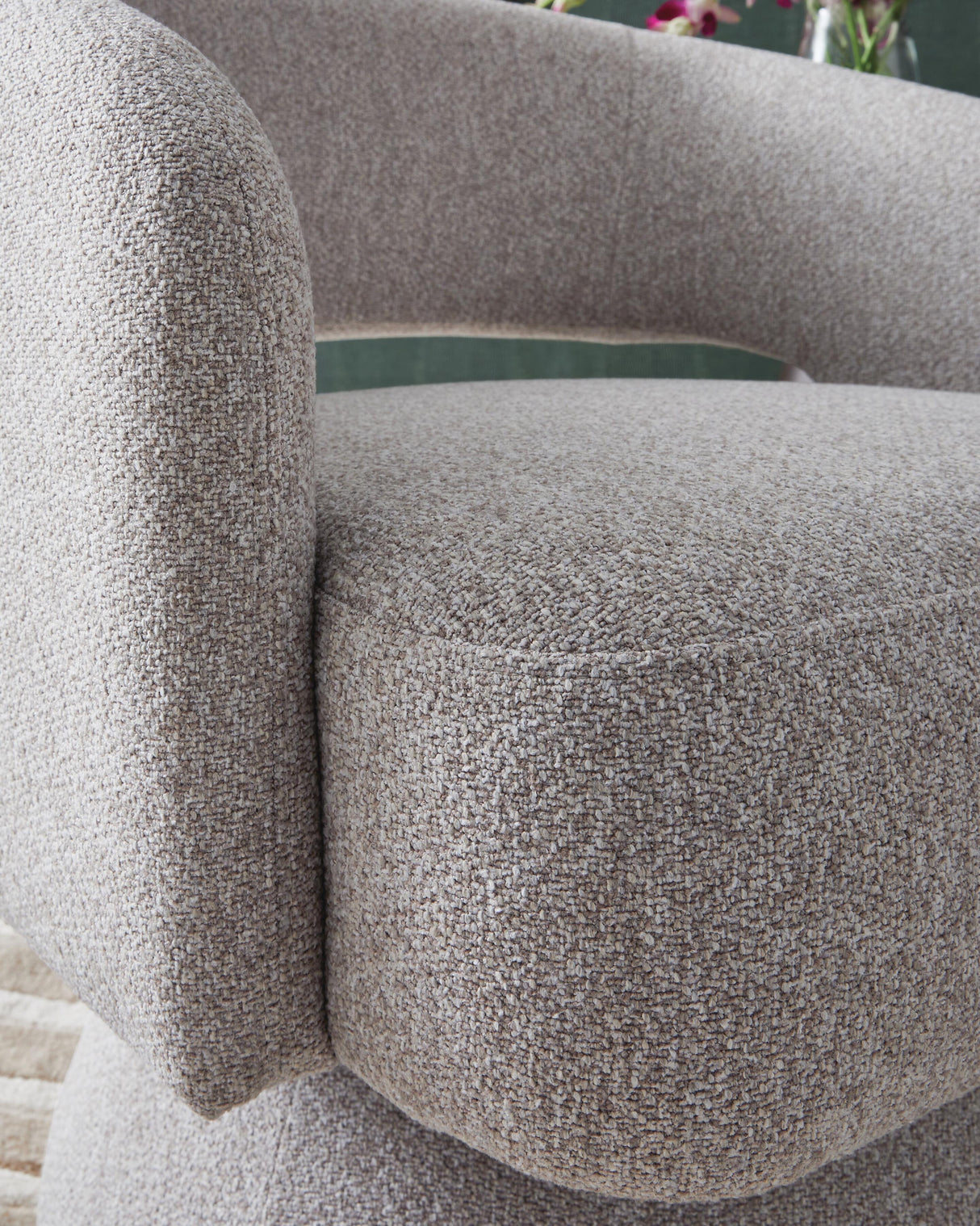 Nashkins Swivel Accent Chair - A3000757