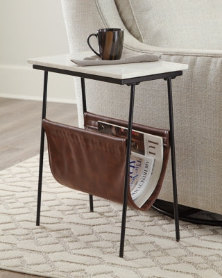 Etanbury Accent Table - A4000254