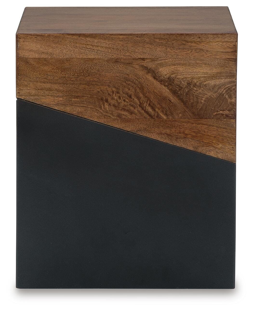 Trailbend Accent Table - A4000311