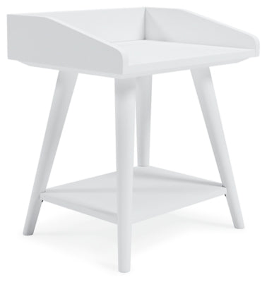 Blariden Accent Table - A4000367