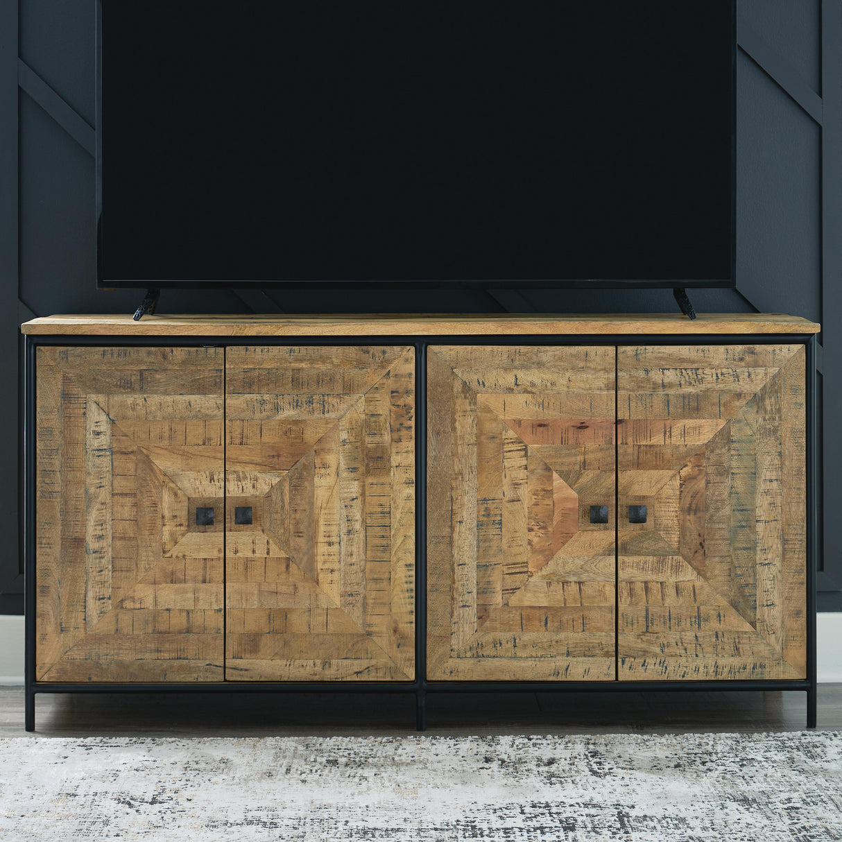 Camney Accent Cabinet - A4000581