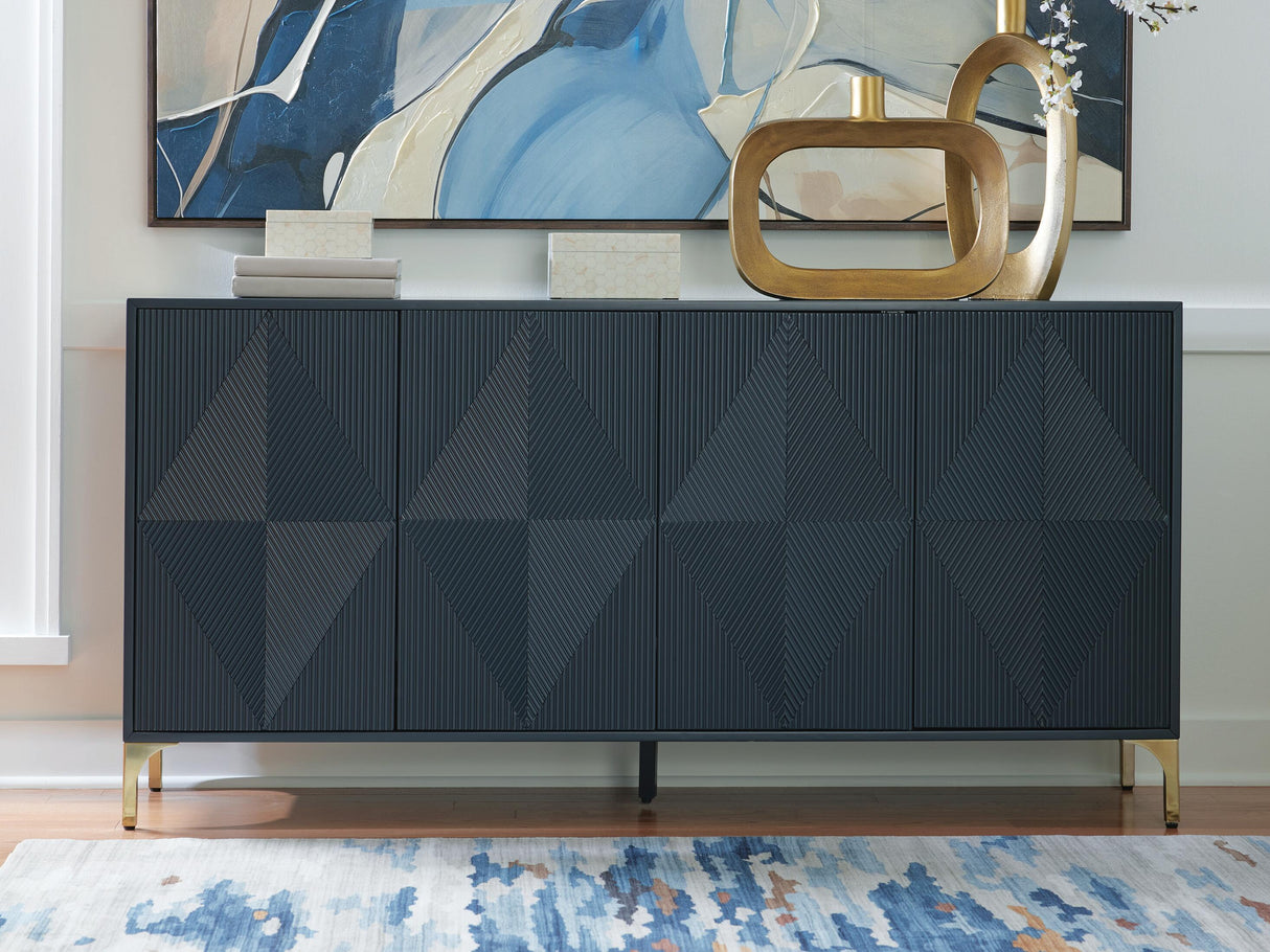 Loirwick Accent Cabinet - A4000677