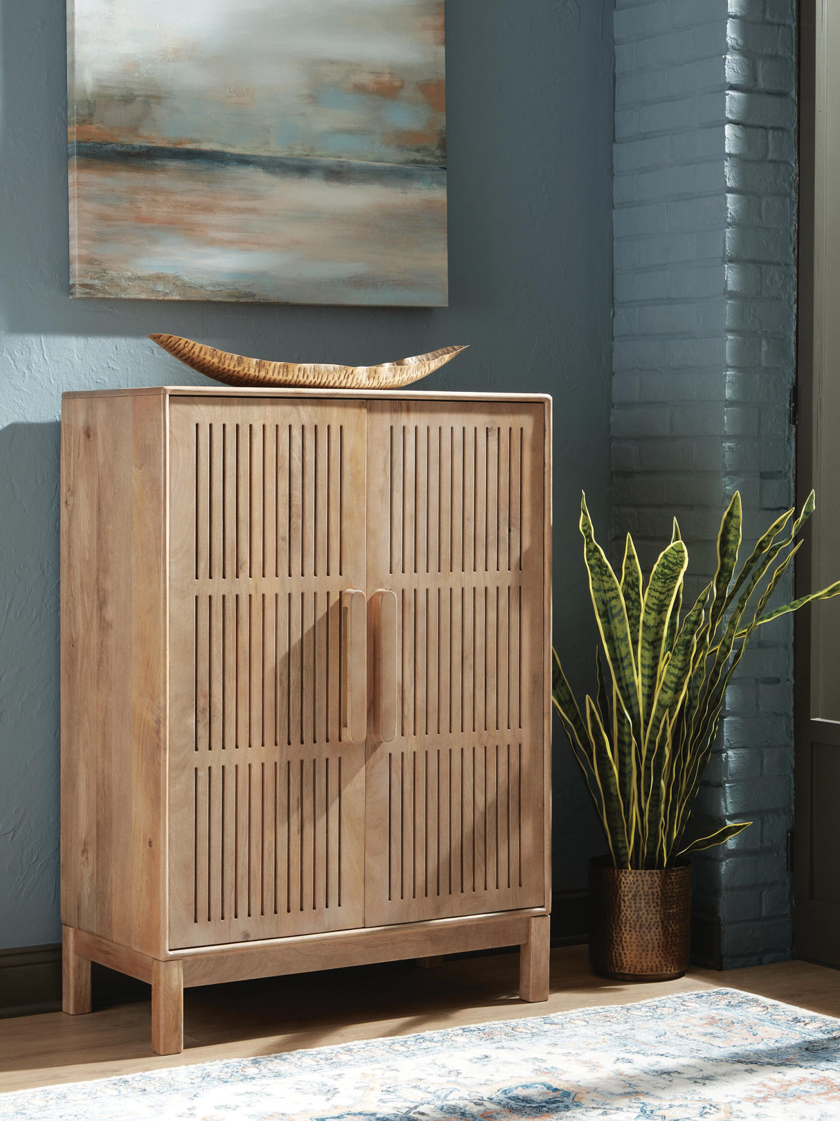 Pellamour Bar Cabinet - A4000698