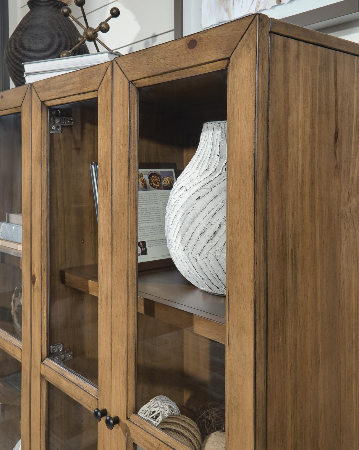 Wrenridge Accent Cabinet - A4000706