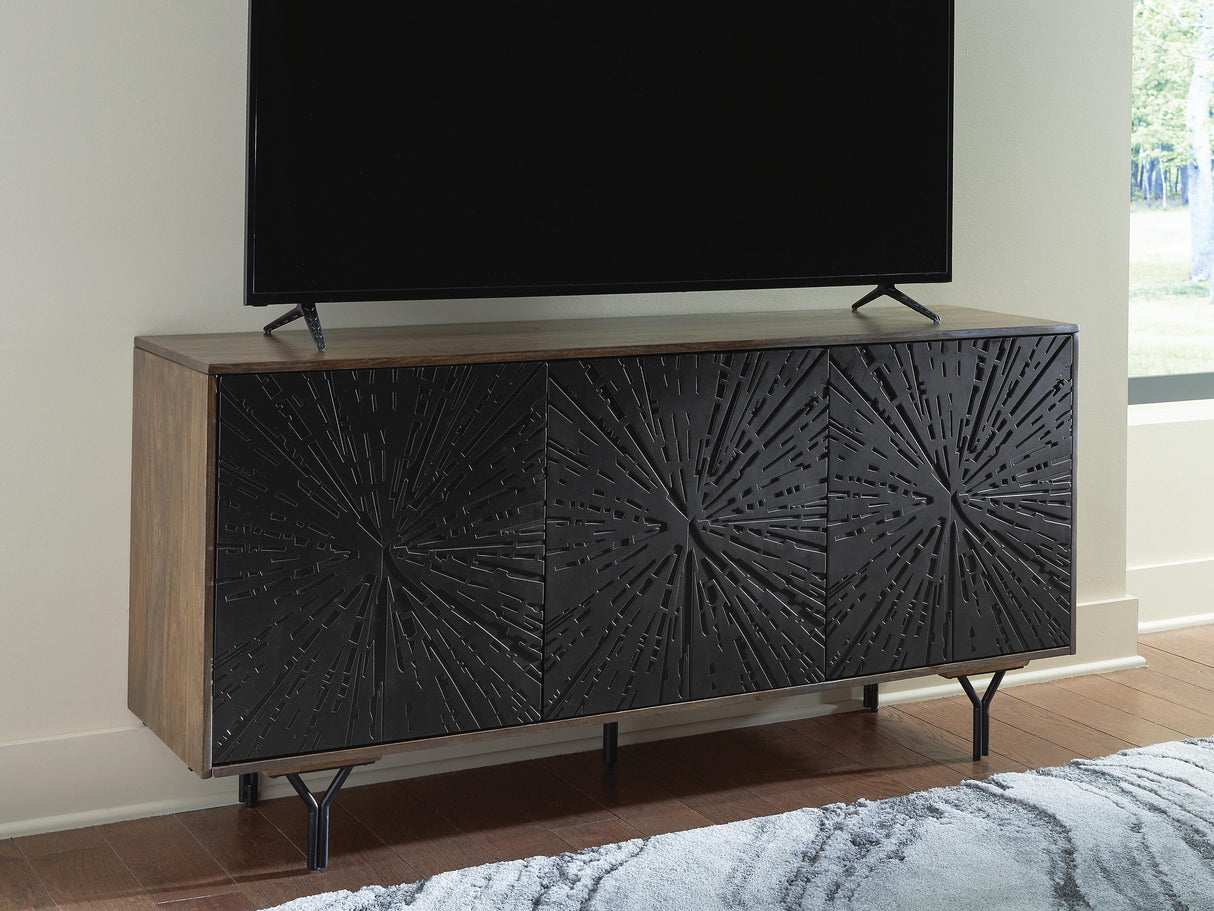 Lavinmont Accent Cabinet - A4000710