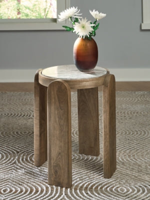 Gavrilley Accent Table - A4000722