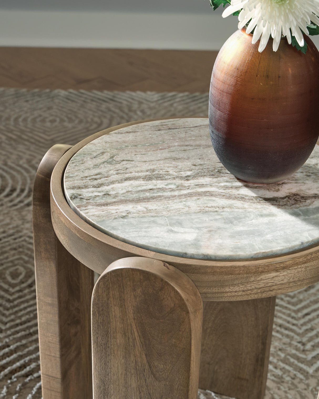 Gavrilley Accent Table - A4000722