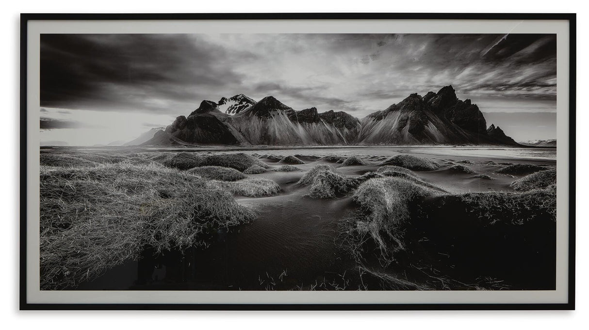 Delstone Wall Art - A8000424