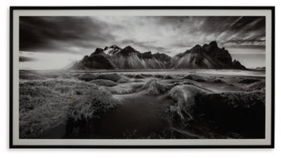 Delstone Wall Art - A8000424