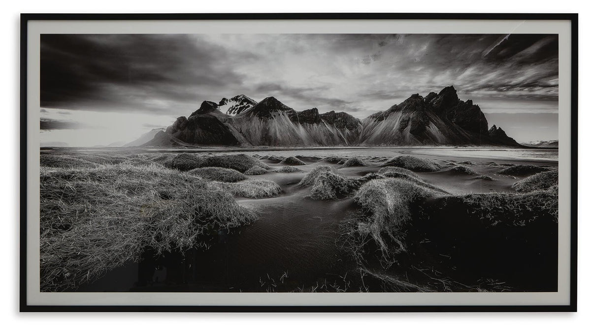 Delstone Wall Art - A8000424