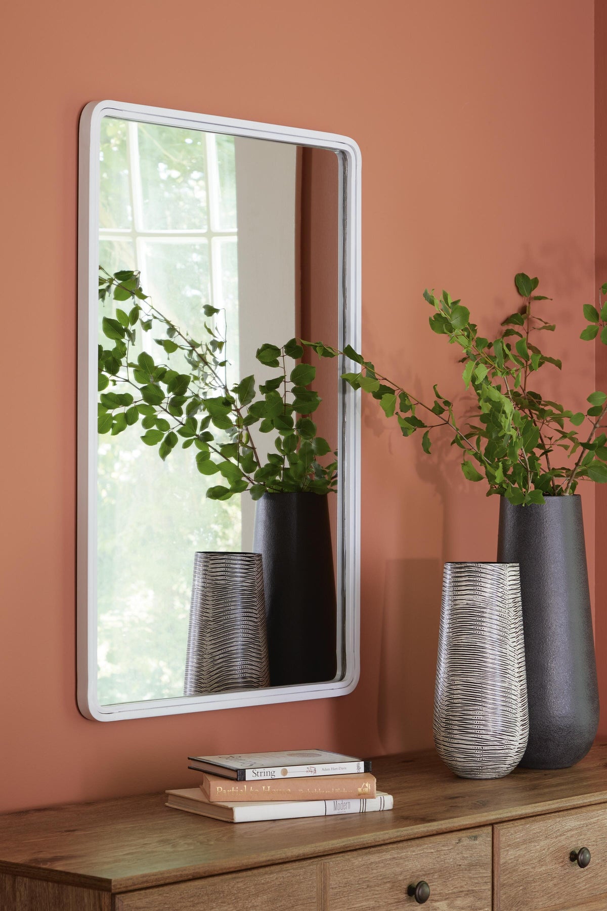 Brocky Accent Mirror - A8010293