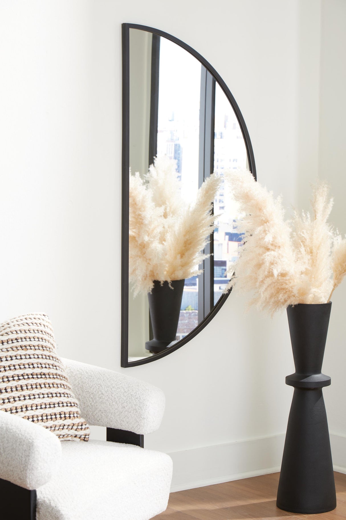 Denlow Accent Mirror - A8010333