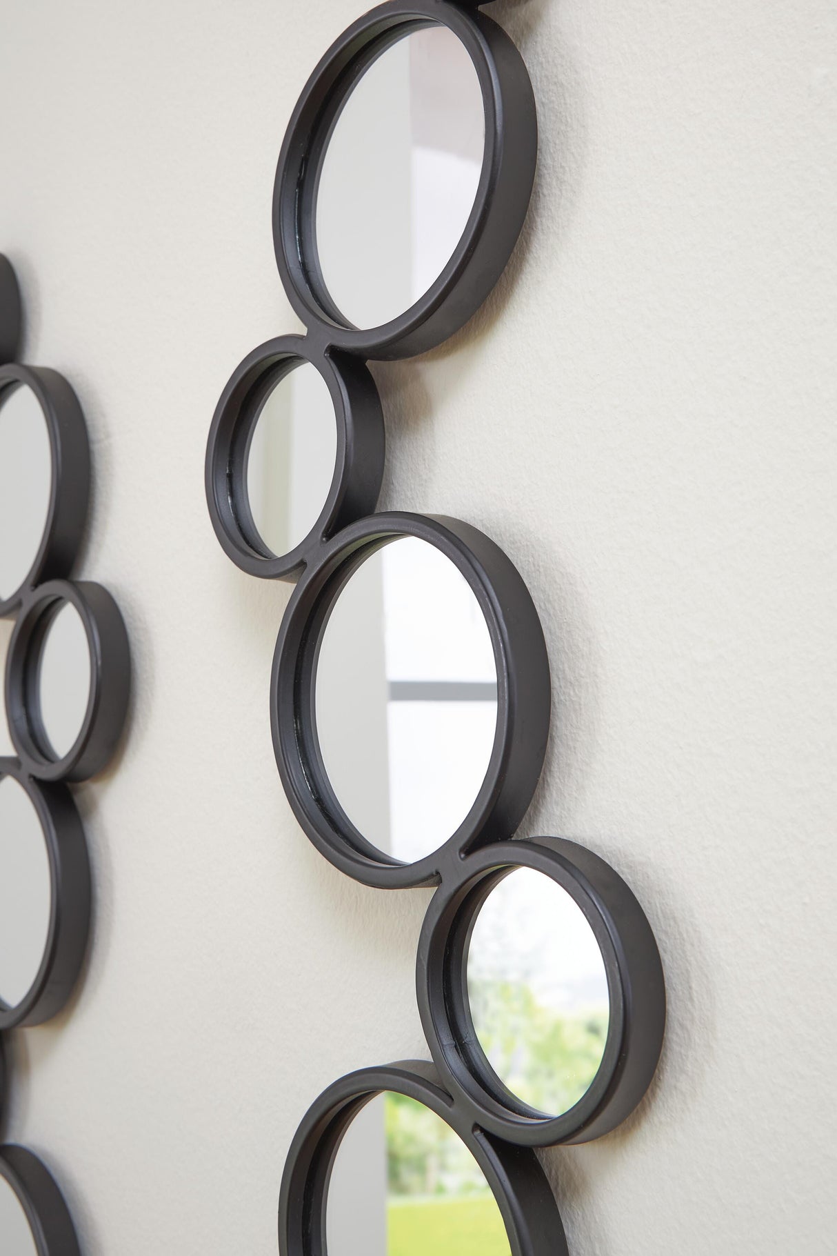 Vinler Accent Mirror Set (Set of 2) - A8010353
