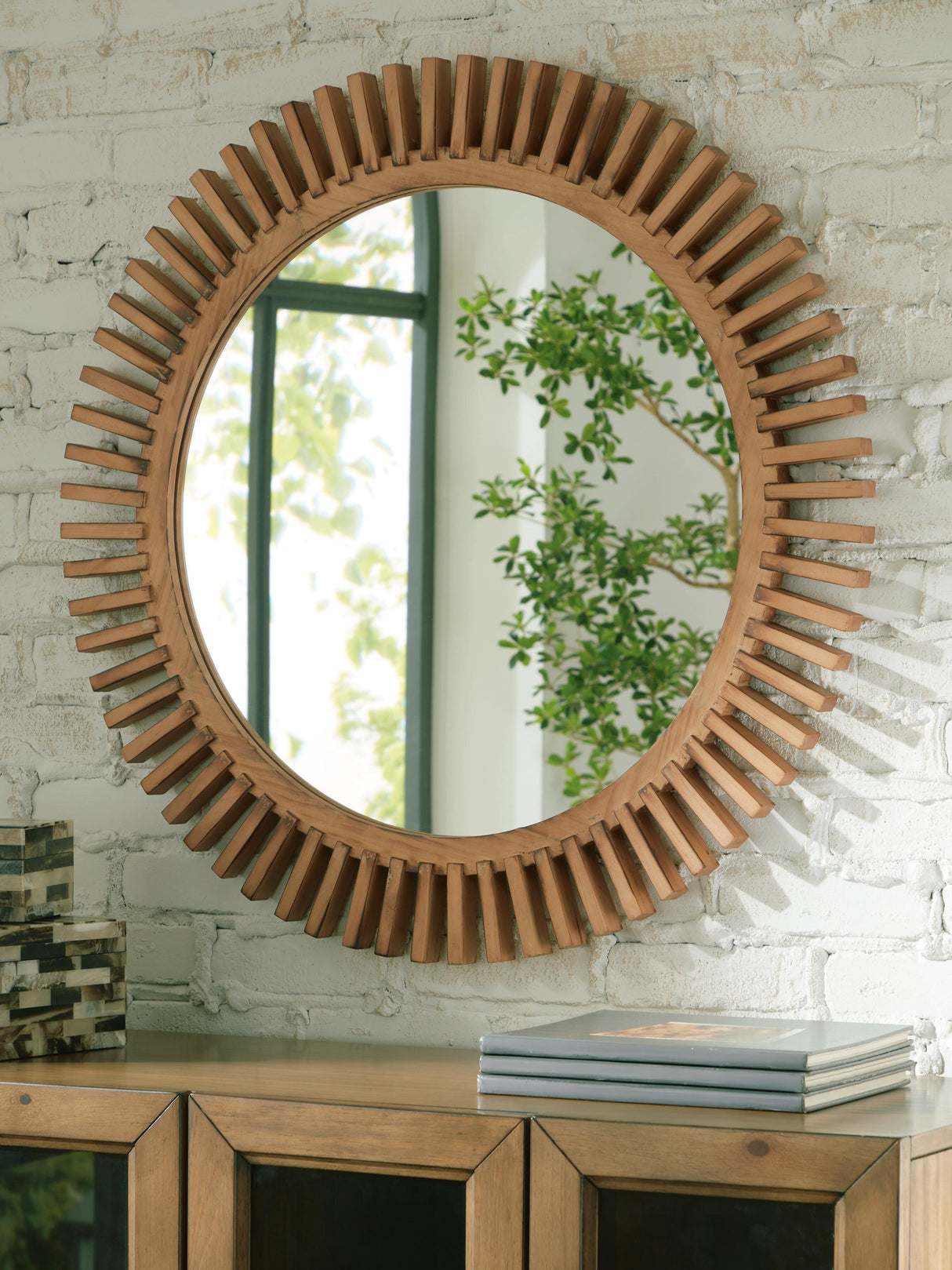 Tedwell Accent Mirror - A8010410