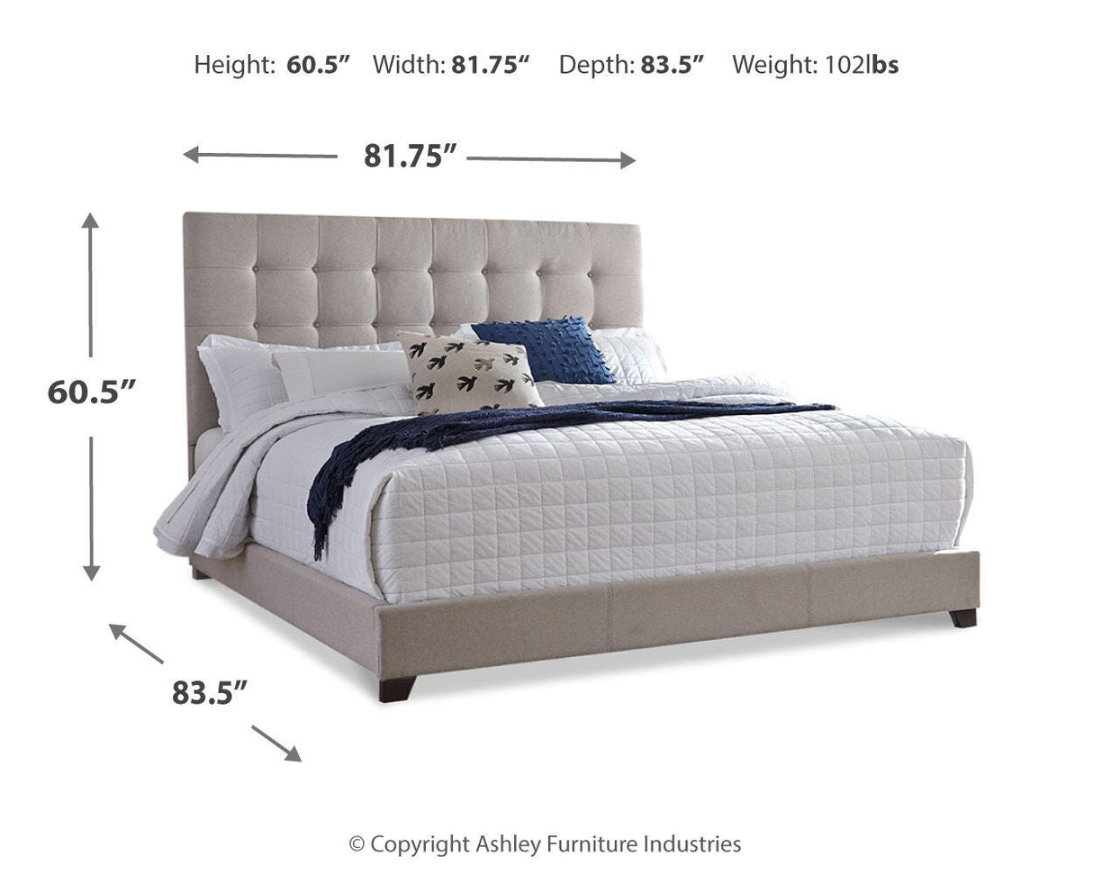 Dolante Queen Upholstered Bed - B130-581
